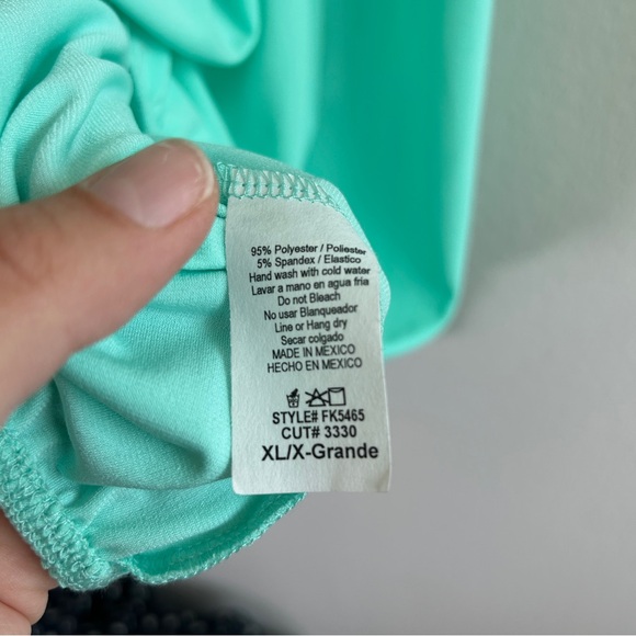 NWT Free Kisses Aqua Y2K Tank Top with Black Beaded Accents Size XL - Picture 6 of 6